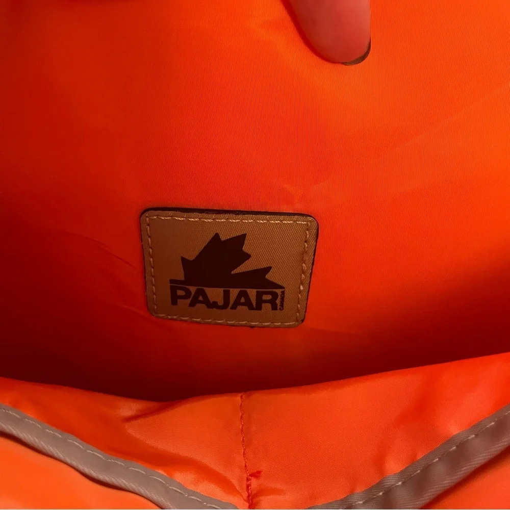 NWT Pajar Twill Dome Backpack Vert Clair/Light Green (Tan/Orange) MSRP $125 - Picture 4 of 15
